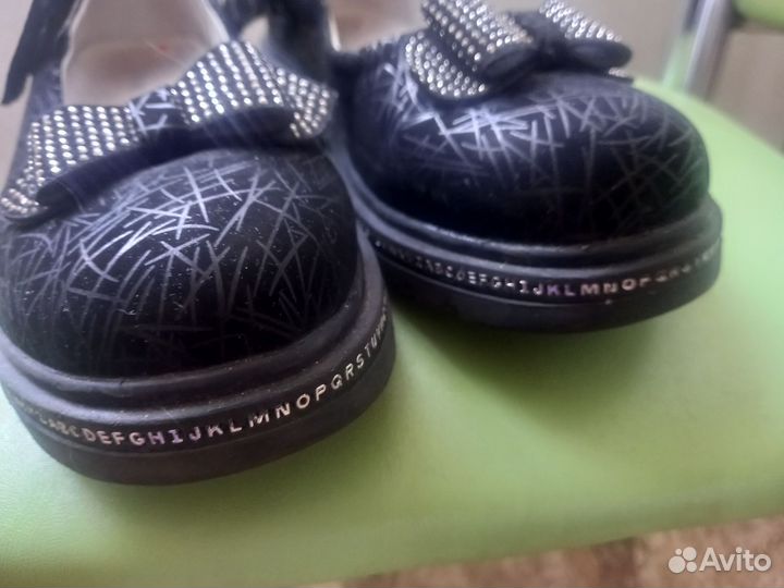 Туфли для девочки 37р