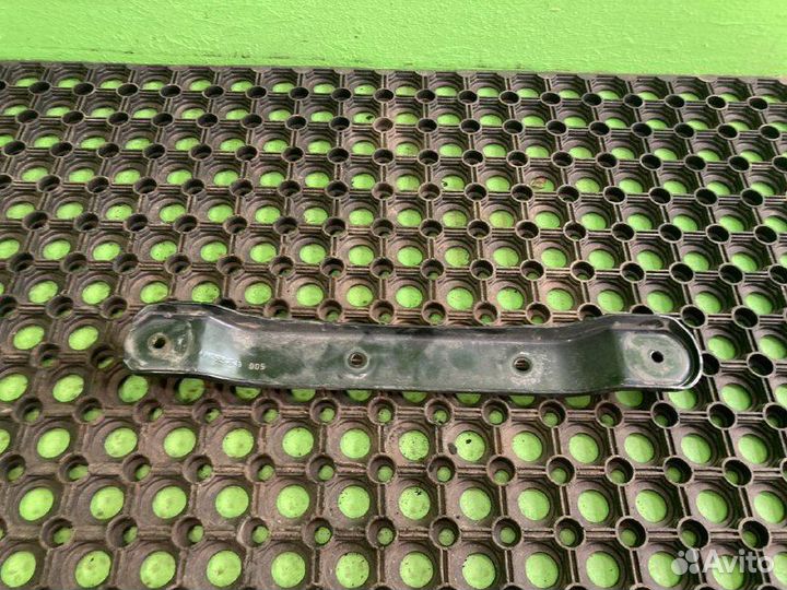 Кронштейн крепления mercedes-benz actros MP 4