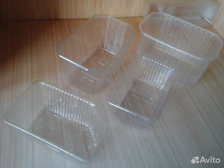 Контейнеры(пищ.тонк.пластик) д/хозяйск.нужд 8шт.+