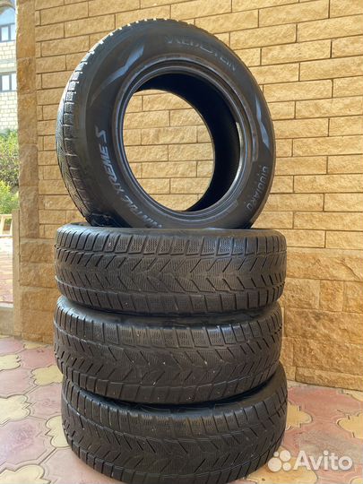 Vredestein Wintrac Xtreme S 215/70 R16 100