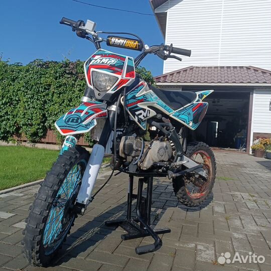 Питбайк, Regulmoto seven medalist 150e