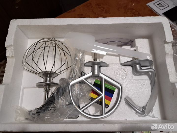 Продам кухонный комбайн