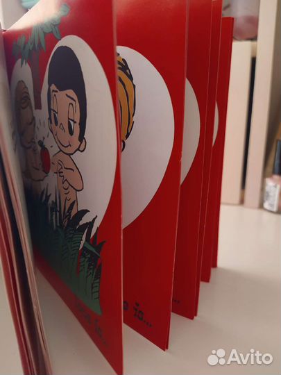 Подарок Love is