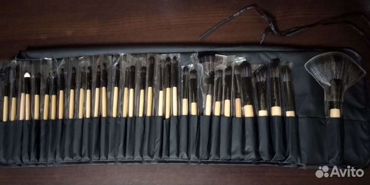 Набор кистей для макияжа (32 штуки) доставка