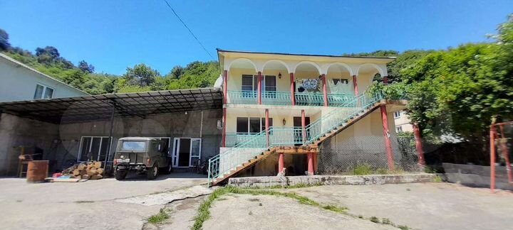 Дом 182 м² на участке 20 сот.