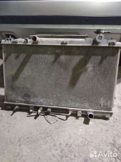 Радиатор на toyota camry XV40