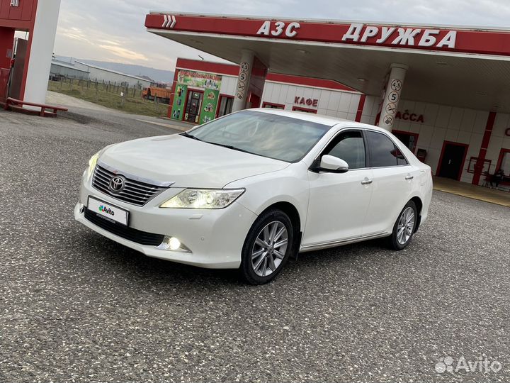 Toyota Camry 2.5 AT, 2014, 232 000 км