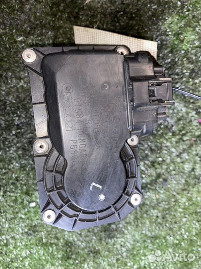 Заслонка дроссельная B6324S Land Rover Freelander