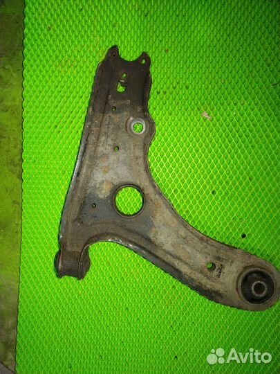 Рычаг Chery Amulet