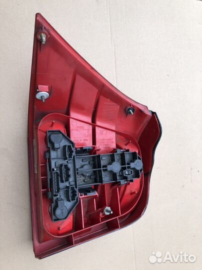 Фонарь задний правый; левый Фольксваген Гольф 4