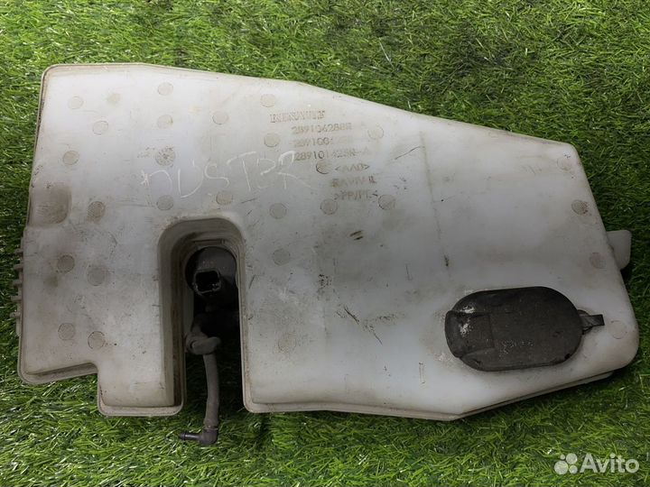 Бачок омывателя Renault Duster