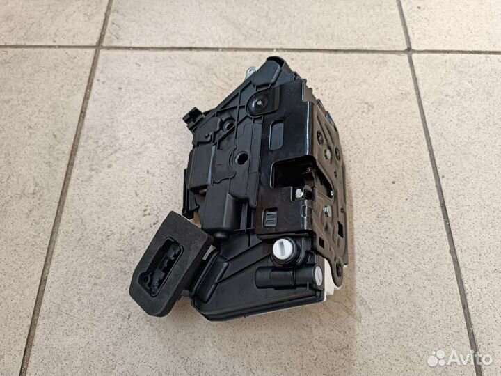 Замок двери VW Golf/Passat