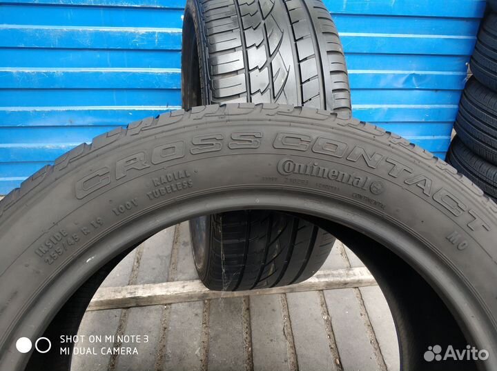 Continental ContiCrossContact UHP 255/45 R19 102W