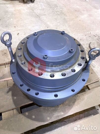 Бортовой редуктор Komatsu PC120-6H TZ270B1000-00