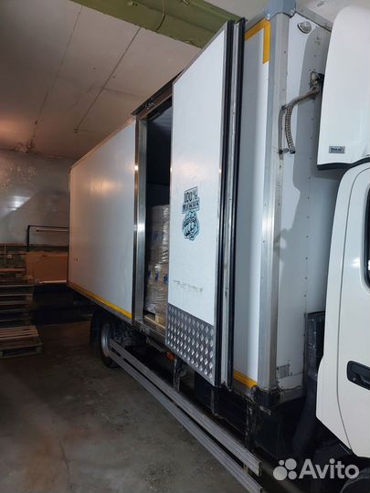 Hino 300 (Dutro), 2014