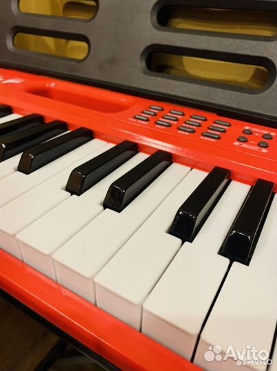 Синтезатор с Активной Клавиатурой (аналог Casio)