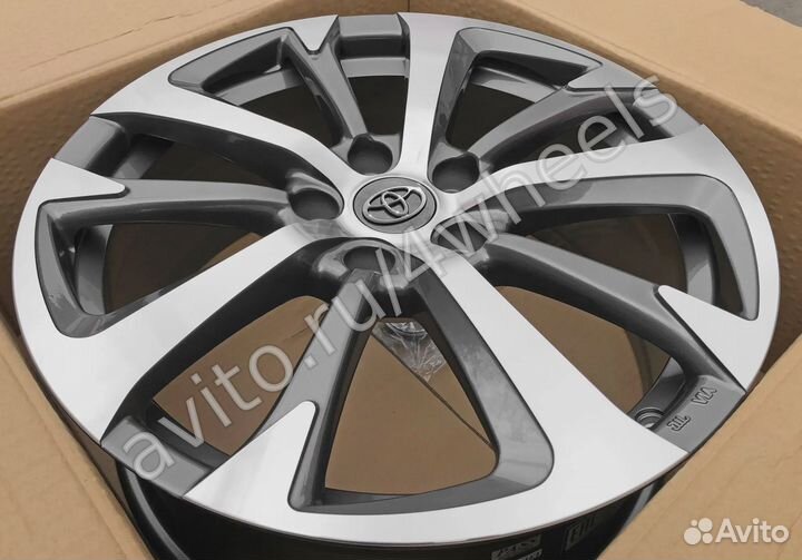 Диски на Тойота рав 4 R17