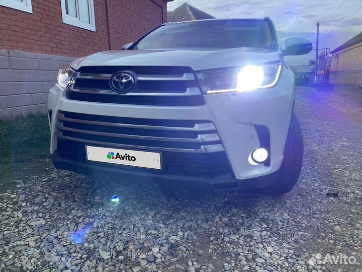 Toyota Highlander 3.5 AT, 2017, 119 500 км