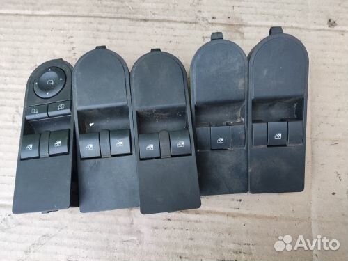 Блок кнопок стеклоподъемника Опель Астра Н