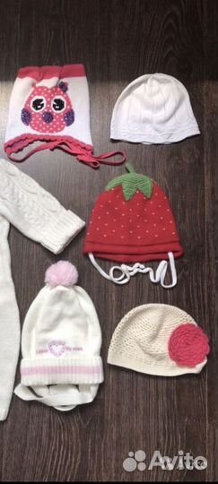 Продам шапочки на девочку