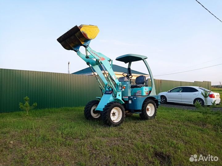 Фронтальный погрузчик Yanmar V3-2, 1996