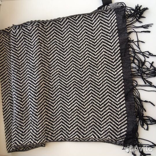 Шарфы платки палантины