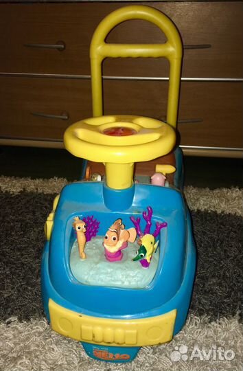 Машина-Каталка с ручкой Disney