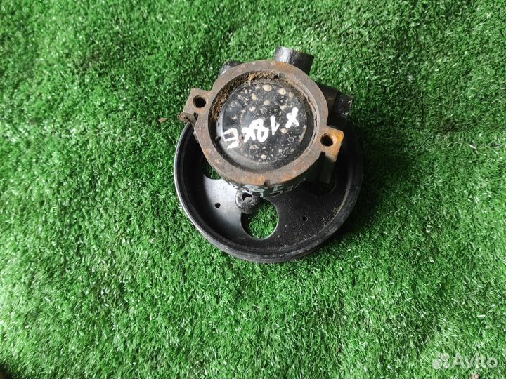 Насос гур Opel Vectra B 1.8 X18XE