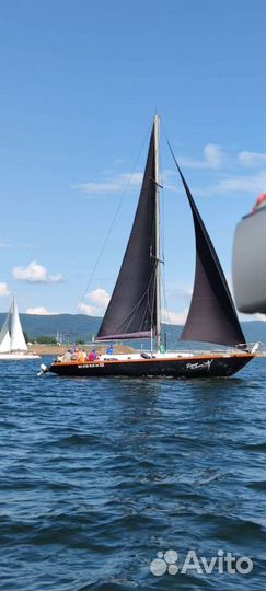 Прогулки, обучение на парусной яхте