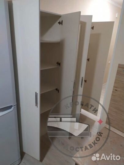 Шкаф распашной
