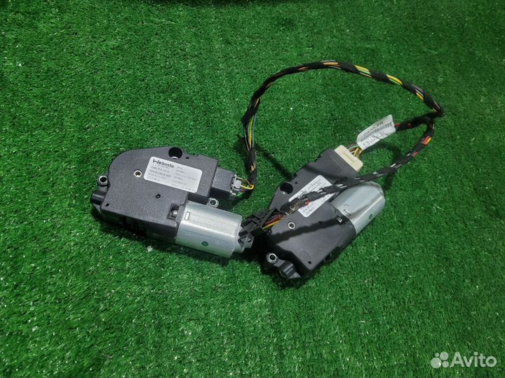 Моторчик панорамной крыши Mercedes Gle Gls w166