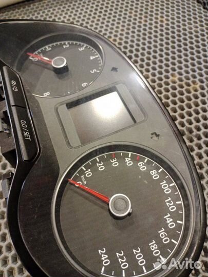 Щиток приборов Volkswagen Polo 5 седан CFN 1.6