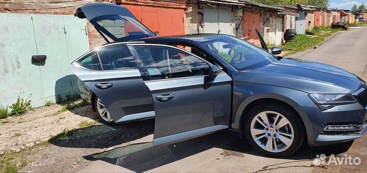 Skoda Superb 2.0 AMT, 2019, 50 455 км