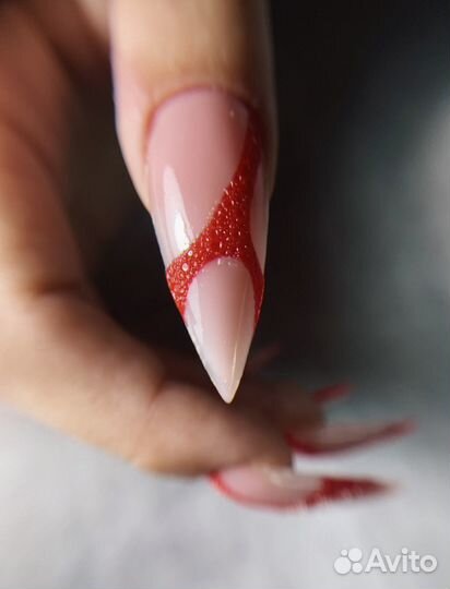 Маникюр, наращивание ногтей