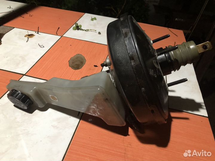 Гтц главный тормозной цилиндр на Mazda