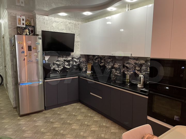 2-к. квартира, 59,8 м², 11/16 эт.