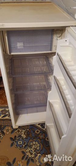 Холодильник бу маленький