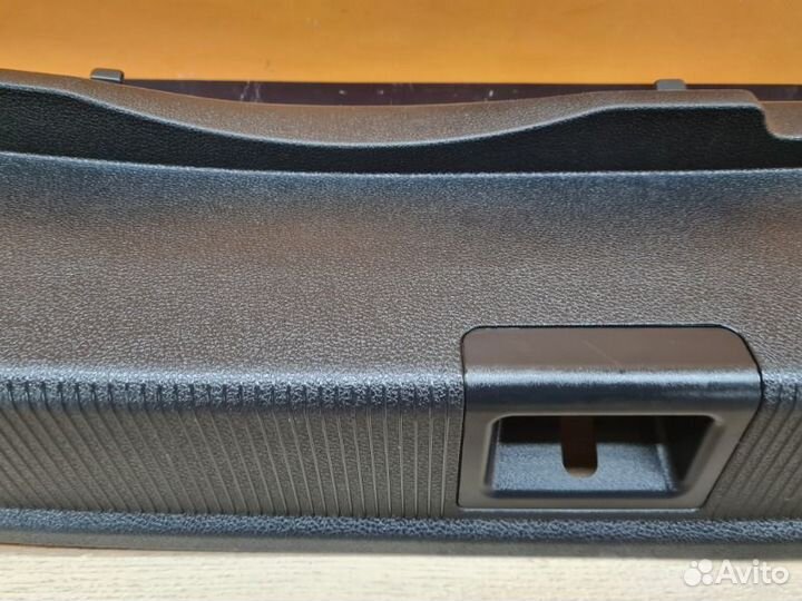 Накладка на порог багажника Mercedes-Benz C W204