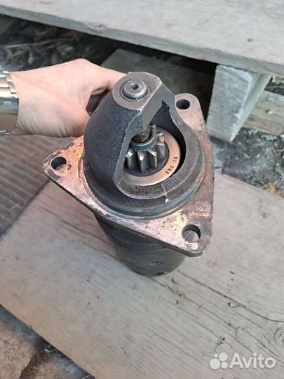 Стартер д245