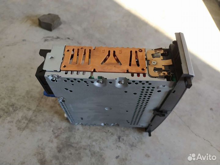 Магнитола Пежо 308