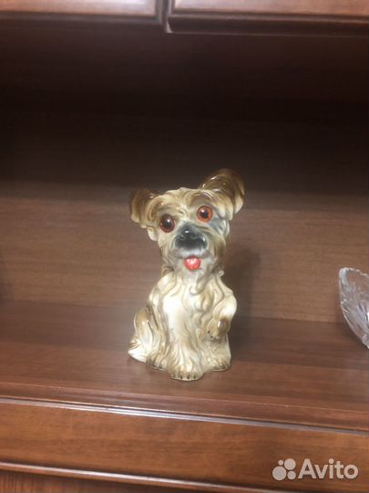 Фарфоровая собака ночник