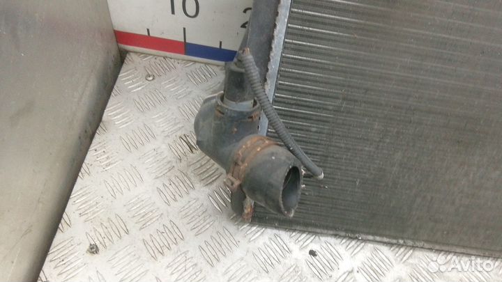 Радиатор системы охлаждения skoda octavia A5 2006