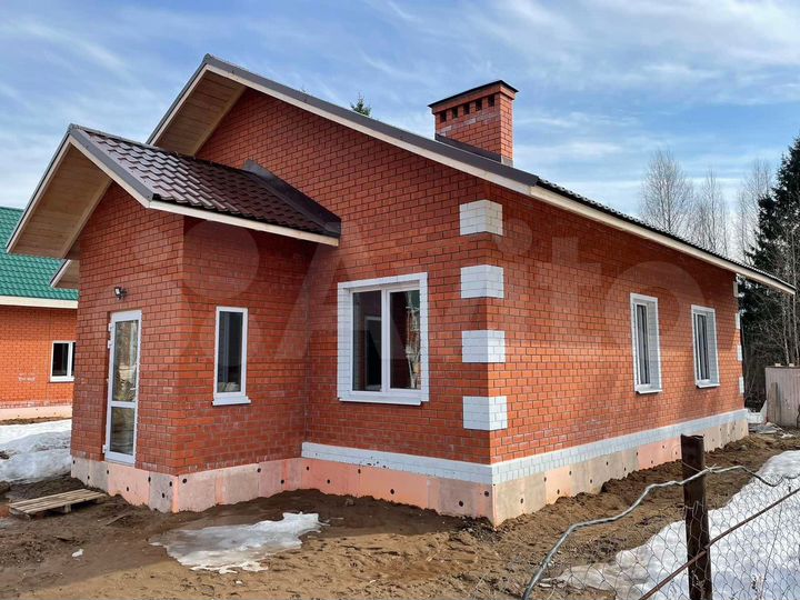 Дом 96 м² на участке 8 сот.