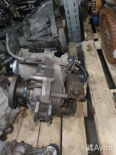 Раздаточная коробка 47300-4C211 Kia Sorento D4CB