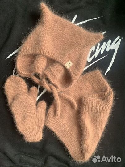 Комплект для Анастасии, шапочка, снуд, варежки