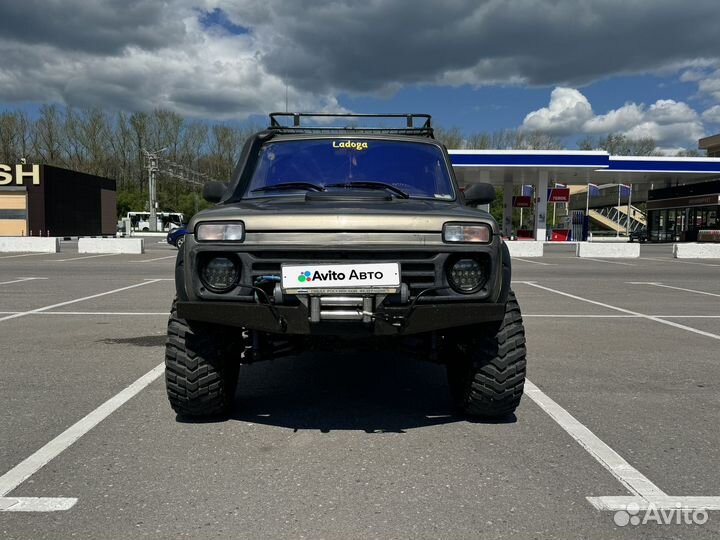 LADA 4x4 (Нива) 1.7 МТ, 2003, 96 000 км