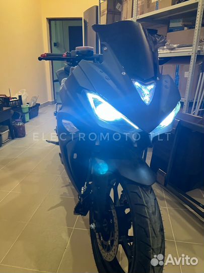 Электромотоцикл Yamaha R3 5000Вт 100Ам/ч