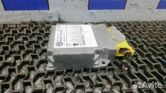 Блок управления airbag skoda octavia A5 (DAD16OQ01
