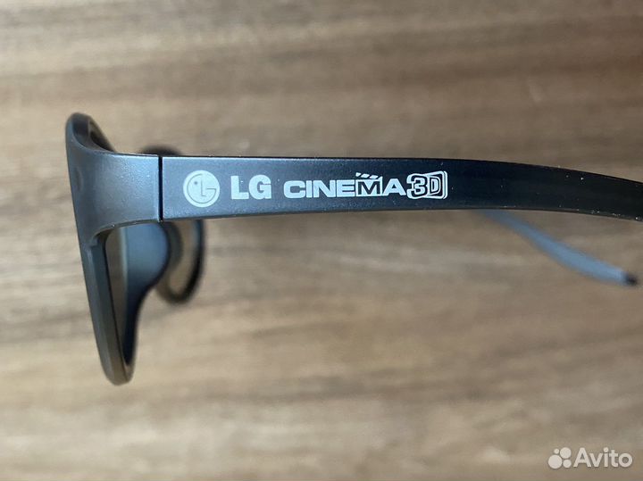 Очки LG для 3D телевизора
