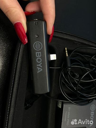 Петличный микрофон boya